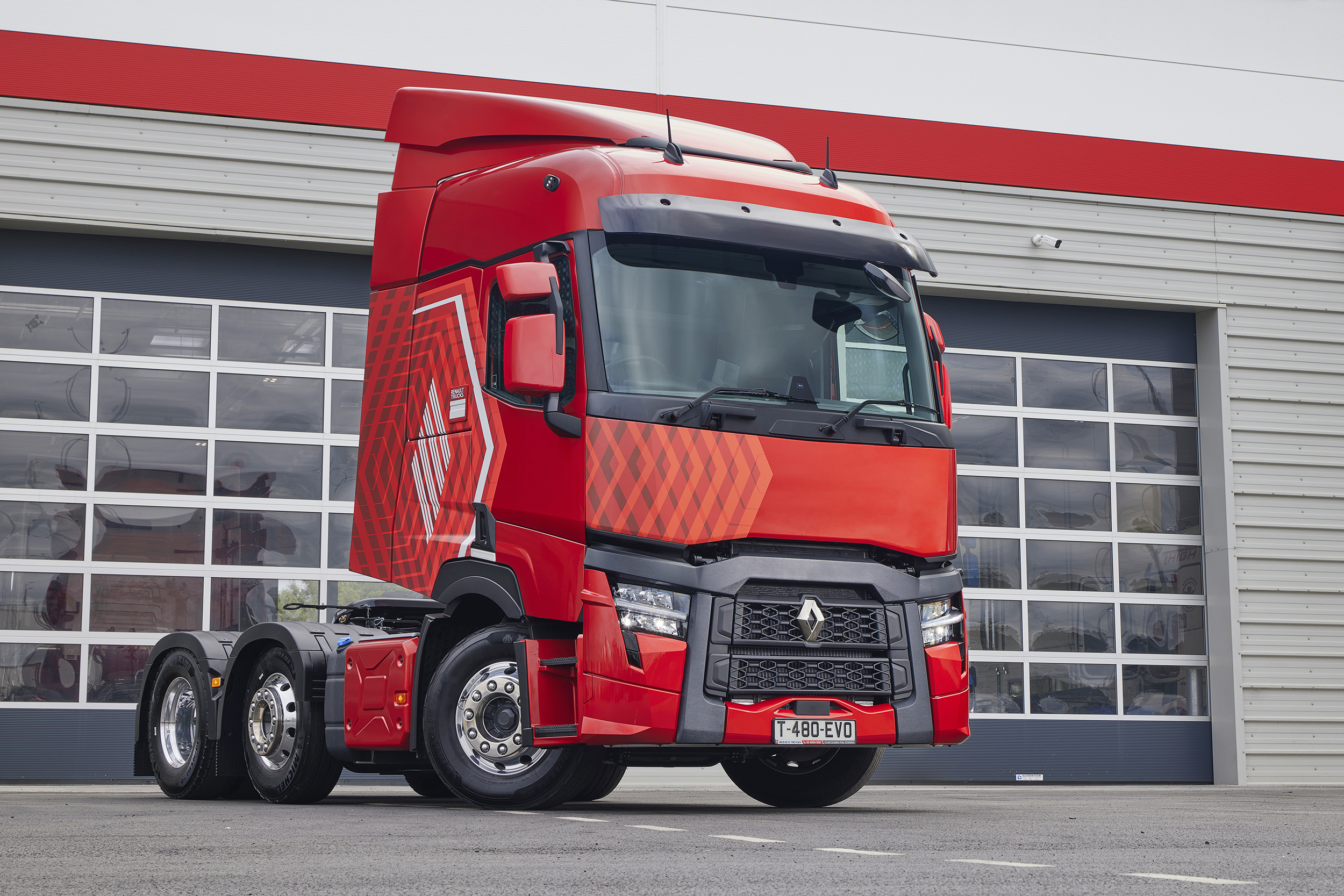 Renault Trucks Upgrades T Range to Provide Improved Efficiency